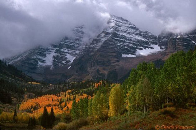 Maroon Bells in the clouds
